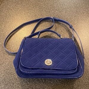 VERA BRADLEY | blue quilted crossbody bag
